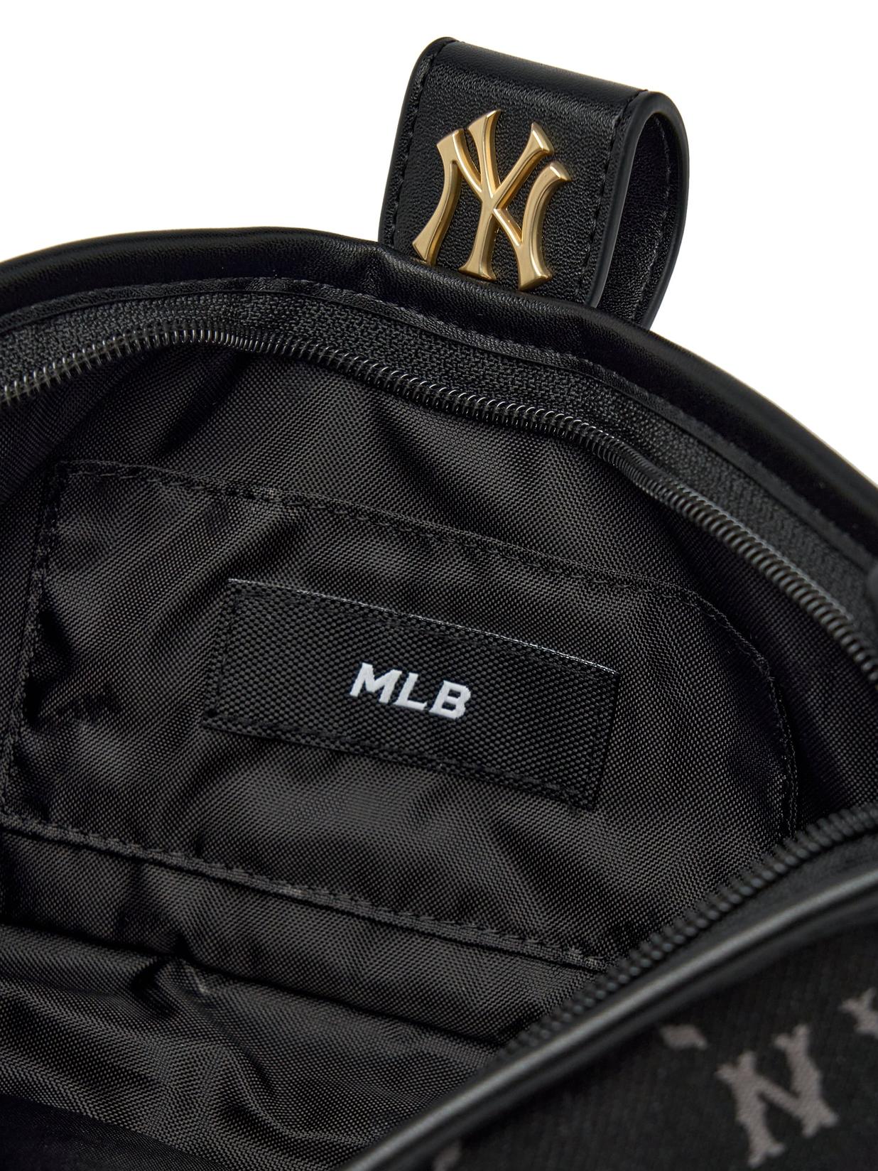 MLB 모노그램 JQD 미니 크로스백 뉴욕양키스 (BLACK)