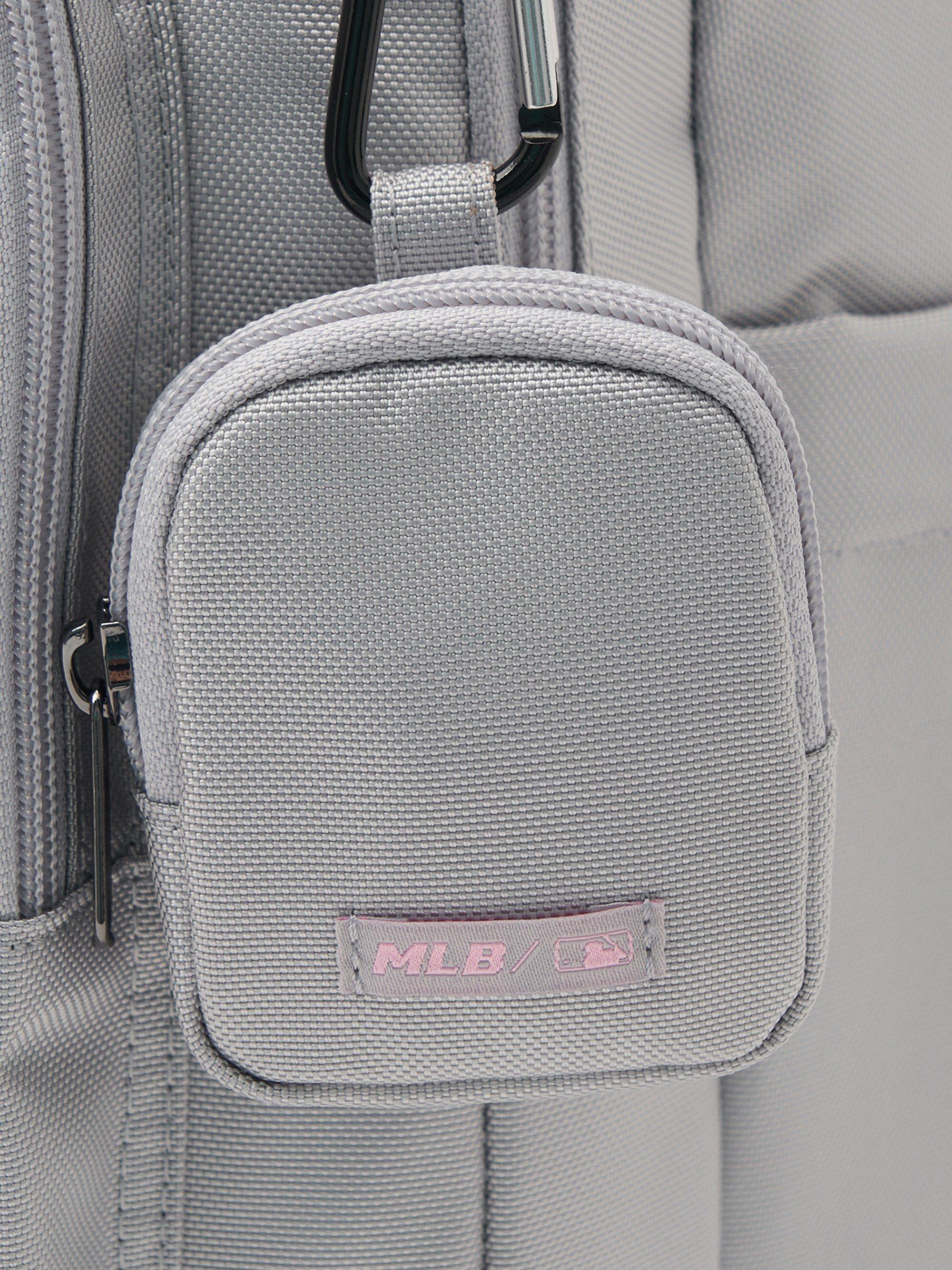 MLB正規品 ベーシック ゴフコア バックパック BOS (PtnPink) MLB Crossbody Bags - POIZON