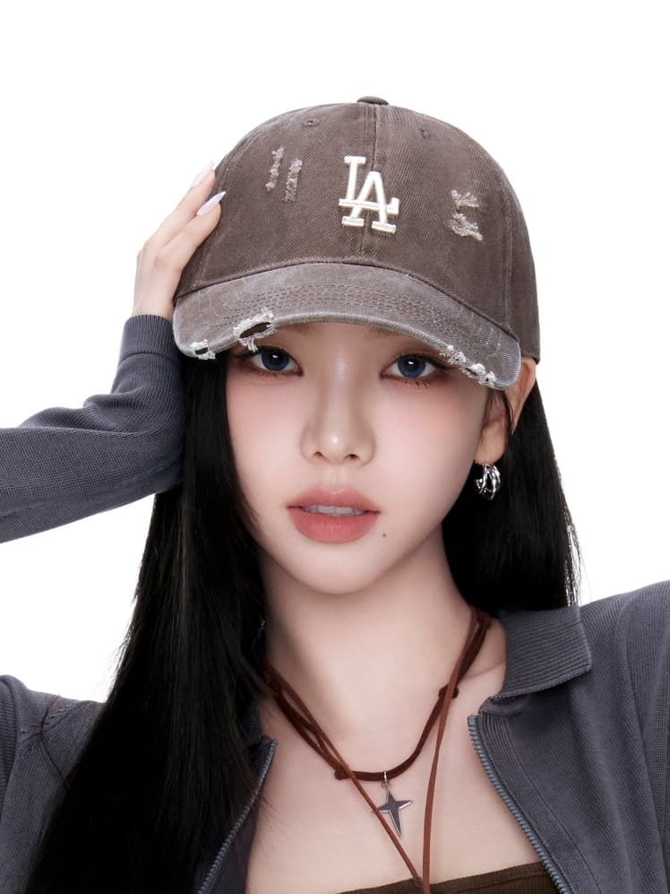 **MLB - Distressed Wash Unstructured Ball Cap (KARINA Wear)** — authentic K-POP merch sold by BYIT KPOP, fast worldwide shipping - 100% authentic KPOP Goods by **BYIT KPOP** (Lightstick, Album, Keyring, Photo Card, MD, Figure etc KPOP Merch) - Worldwide shipping, Safe and Fast delivery guaranteed (официальный лайтстик, фанлайт, кей-поп мерч) — authentic K-POP goods (официальный мерч) sold by BYIT KPOP, worldwide shipping (доставка по всему миру)